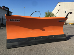 frontal sne blad med universel plade til traktor ln 200 a