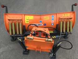 frontal sne blad med universel plade til traktor ln 200 a