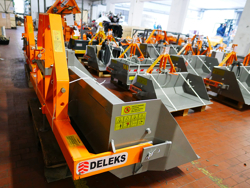 manual transport skovl med dump for traktor prm 200 h