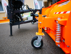 tungt sneblad til traktor med universel plade ssh 04 2 6 a