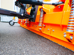 tungt sneblad til traktor med universel plade ssh 04 2 6 a