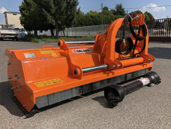 slagleklipperen betepusder med justerbar sideforskydning for traktorer toro 240