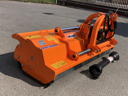 slagleklipperen betepusder med justerbar sideforskydning for traktorer toro 240