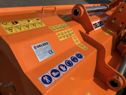 slagleklipperen betepusder med justerbar sideforskydning for traktorer toro 240