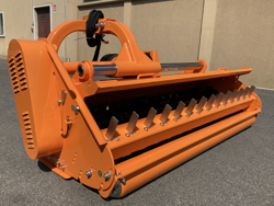 slagleklipperen betepusder med justerbar sideforskydning for traktorer toro 220