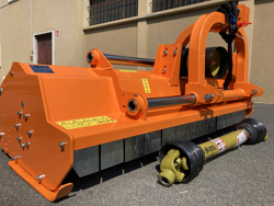 slagleklipperen betepusder med justerbar sideforskydning for traktorer toro 220