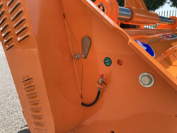 slagleklipperen betepusder med justerbar sideforskydning for traktorer toro 220