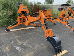 universal bagmontered rendegraver med skovl til traktor mod drs 2000