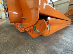 slagleklipper med hydraulisk sideforskydelse på traktorer mod jaguar 170