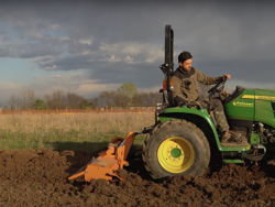 middels tung jordfræser for traktorer arbejdsbredde 150cm manuel sideforskydning mod dfm 150