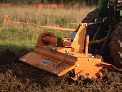 middels tung jordfræser for traktorer arbejdsbredde 150cm manuel sideforskydning mod dfm 150