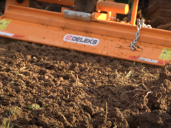 middels tung jordfræser for traktorer arbejdsbredde 150cm manuel sideforskydning mod dfm 150