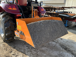 manual transport skovl med dump for traktor bucket 140