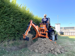 minigraver til universal kompakt traktor drs 1000