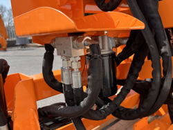 minigraver til universal kompakt traktor drs 1000
