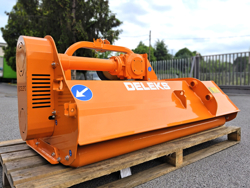 slagleklipperen 140cm betepudser med justerbar sideforskyvning til traktorer med 30 60hk lincione 140 sp