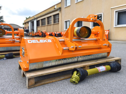 slagleklipperen 160cm betepudser med justerbar sideforskyvning til traktorer med 40 60hk lincione 160 sp