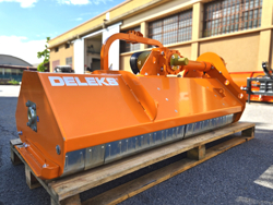 slagleklipperen 140cm betepudser med justerbar sideforskyvning til traktorer med 30 60hk lincione 140 sp rev