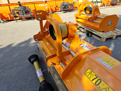 slagleklipperen 160cm betepudser med justerbar sideforskyvning til traktorer med 40 60hk lincione 160 sp rev