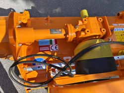 slagleklipperen 120cm betepudser med justerbar sideforskyvning til traktorer med 30 60hk lincione 120 sph rev