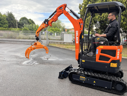 skovklo for minigravemaskine og skovbrug krane dk 10h gr 10