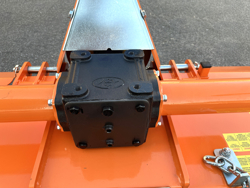 middels tung jordfræser for traktorer arbejdsbredde 150cm manuel sideforskydning mod dfm 150