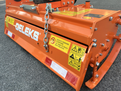 middels tung jordfræser for traktorer arbejdsbredde 150cm manuel sideforskydning mod dfm 150