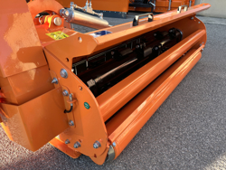 beitepusser tung kantklipper for traktorer dragon 200