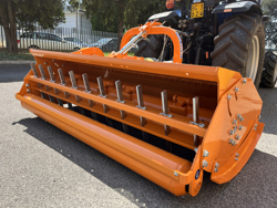 slagleklipperen med justerbar sideforskydning til traktorer mod gepard 210