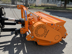 slagleklipperen med justerbar sideforskydning til traktorer mod gepard 210