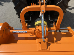 slagleklipperen med justerbar sideforskydning til traktorer mod gepard 210