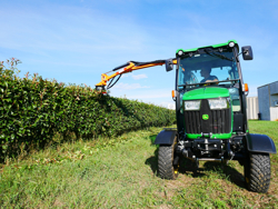 hydraulisk gren og hækkeklipper til traktor falco