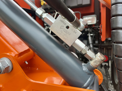 hydraulisk gren og hækkeklipper til traktor falco h