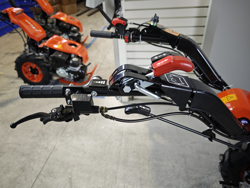 vendbar tohjulet traktor kama motor