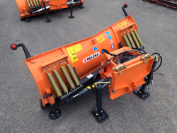 frontal sne blad med universel plade til traktor ln 175 a RENOVERET 39