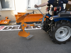 reversible plough for tractors like yanmar kubota drp 25