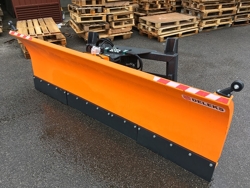 snowplough for telehandlers merlo ssh 04 3 0 merlo