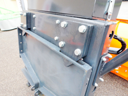 frontal snow plogh with mounting plate for tractor ssh 04 2 6 a