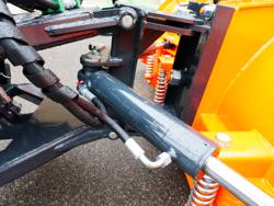 frontal snow plogh with mounting plate for tractor ssh 04 3 0 a