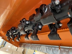 shredder with hydraulic side shift for orchard tractors mod jaguar 170