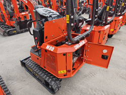 mini excavator m80