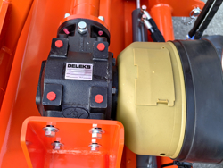 adjustable sideshift mower for tractors shredder mulcher cervo 160